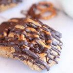 Ridiculously Easy No-Bake Peanut Butter Pretzel Cookies-10