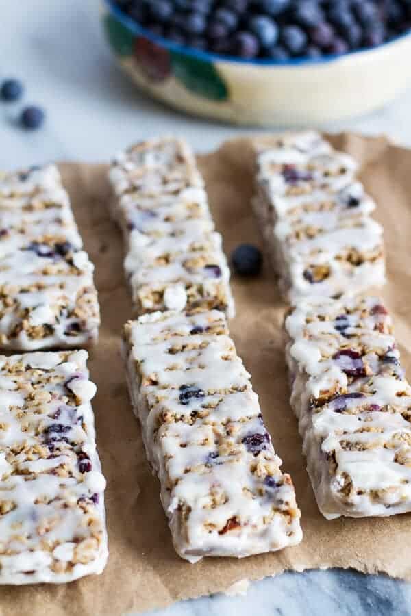 Blueberry Vanilla Greek Yogurt Granola Bars | halfbakedharvest.com