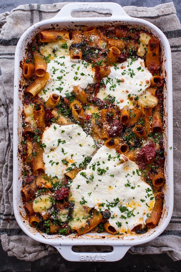 One-Pan Four Cheese Drunken Sun-Dried Tomato and Spinach Pasta Bake |halfbakedharvest.com @hbharvest