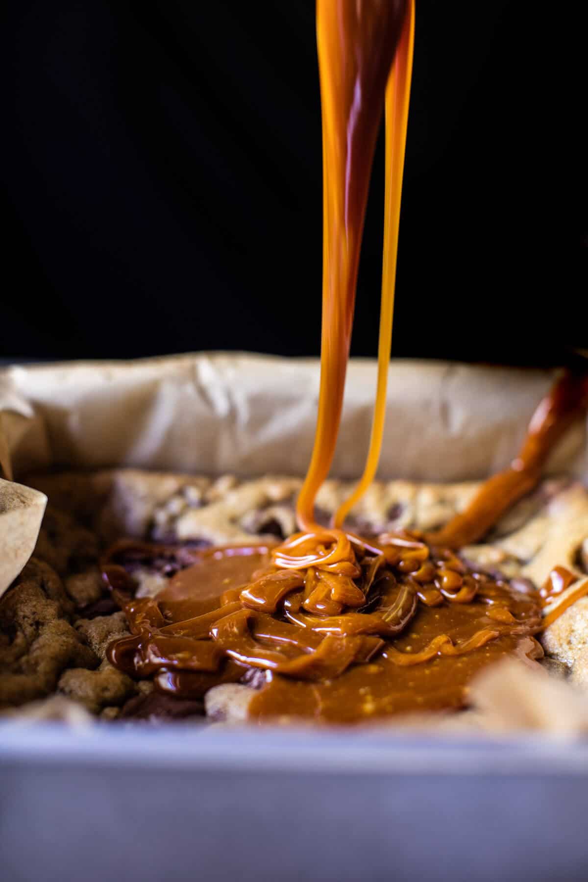 Mocha Caramel Crunch Chocolate Chip Cookie Bars | halfbakedharvest.com @hbharvest