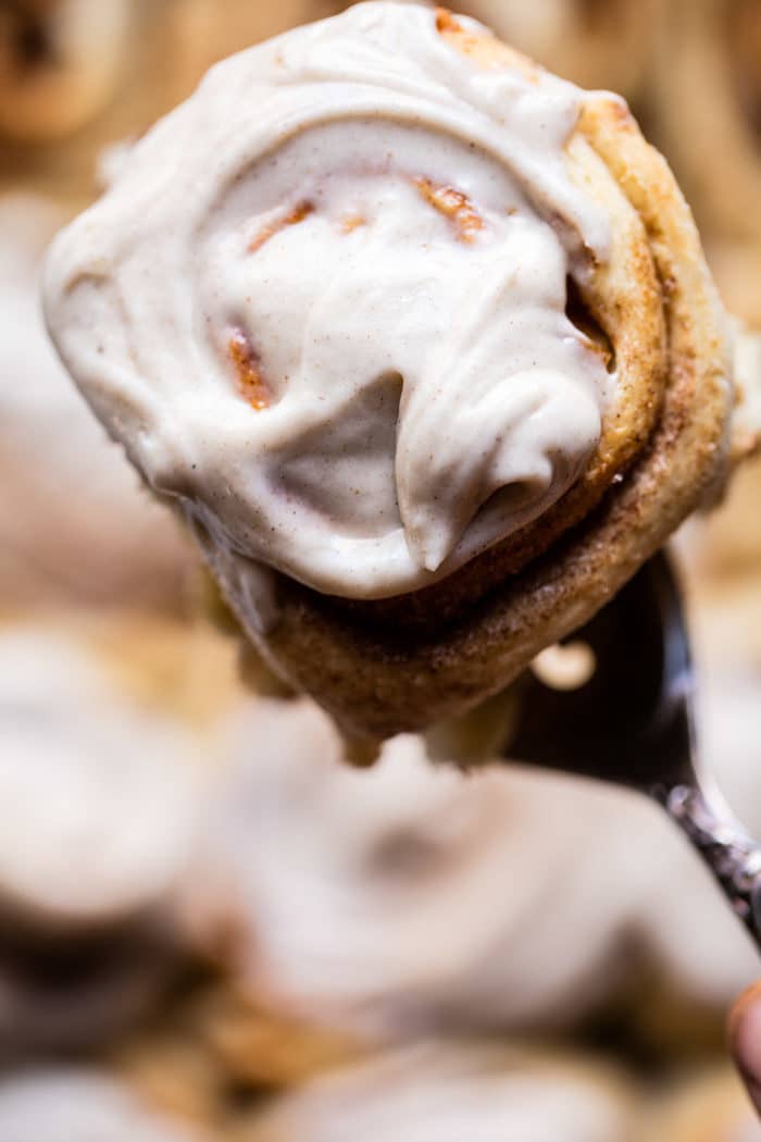 Apple Cinnamon Rolls with Cream Cheese Chai Frosting | halfbakedharvest.com @hbharvest