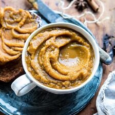 6 Ingredient Spiced Pumpkin Butter | #healthy #pumpkin #fall #autumn #easyrecipes
