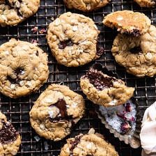 Peanut Butter Chocolate Chunk Oatmeal Cookies | halfbakedharvest.com #cookies #oatmeal #easyrecipes #dessert #chocolate
