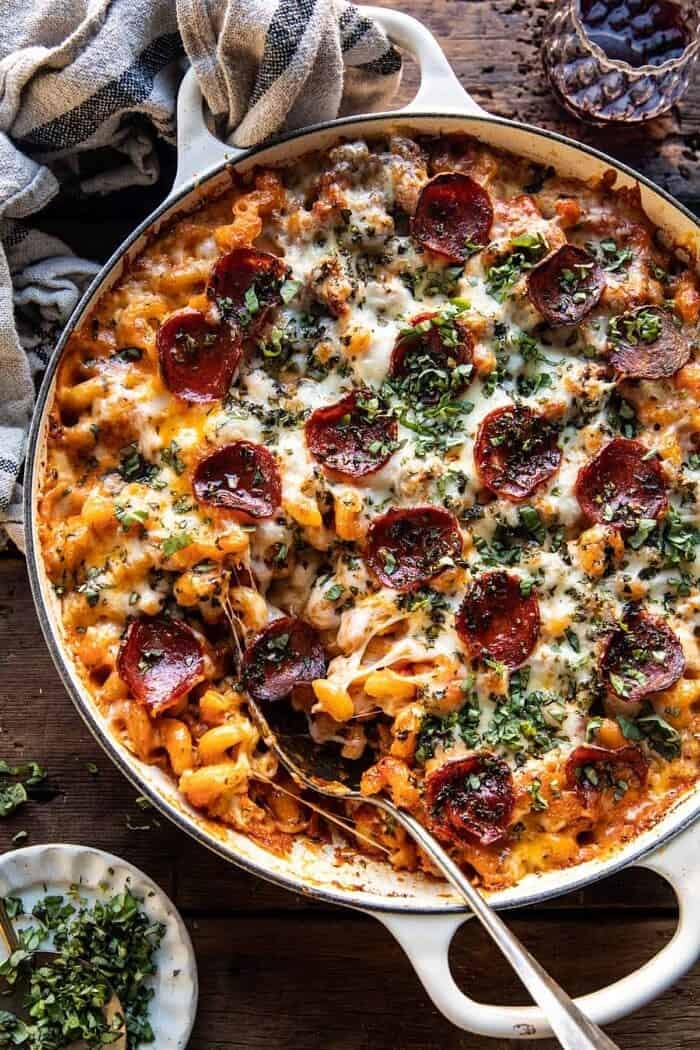 overhead photo of One Pot Spicy Alla Vodka Pizza Pasta 
