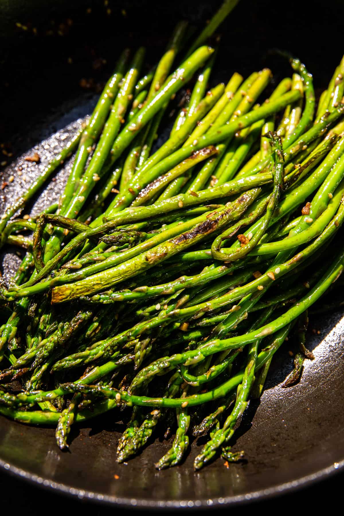 asparagus in skillet 