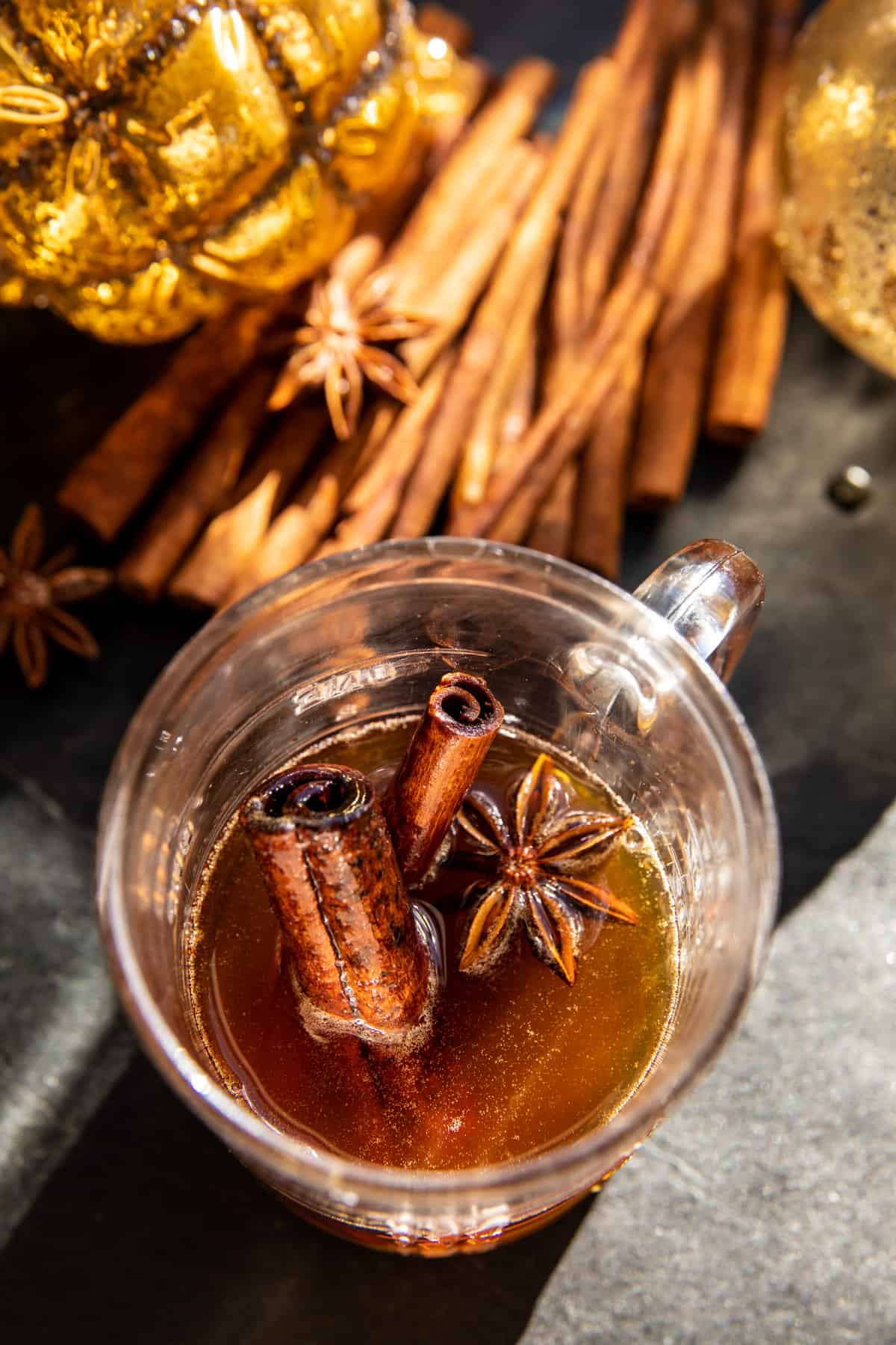 Christmas Vacation Dirty Chai Cocktail (with mocktail) | halfbakedharvest.com