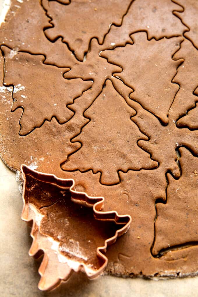 Soft Gingerbread Latte Cookies with Brown Butter Icing. - Half Baked ...