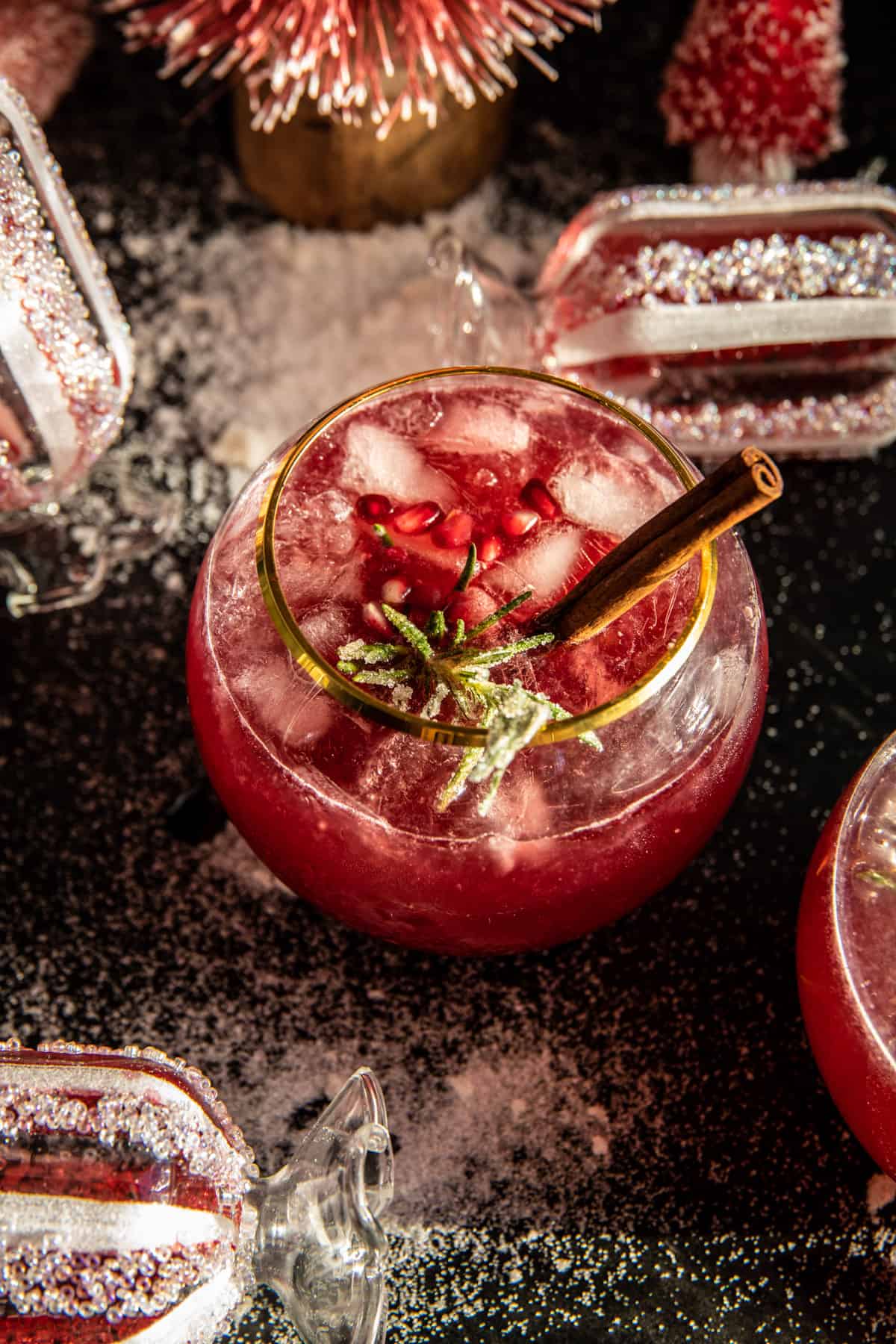 Mistletoe Kiss Cocktail (with mocktail) halfbakedharvest.com