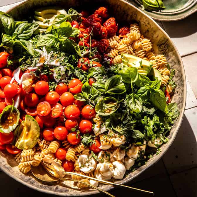 Caprese Pasta Salad | halfbakedharvest.com