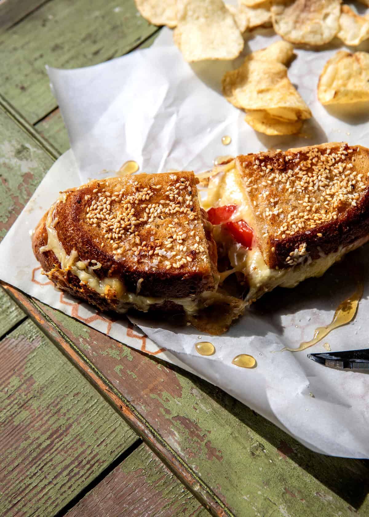 Everything Cheddar, Tomato, and Brie Grilled Cheese | halfbakedharvest.com