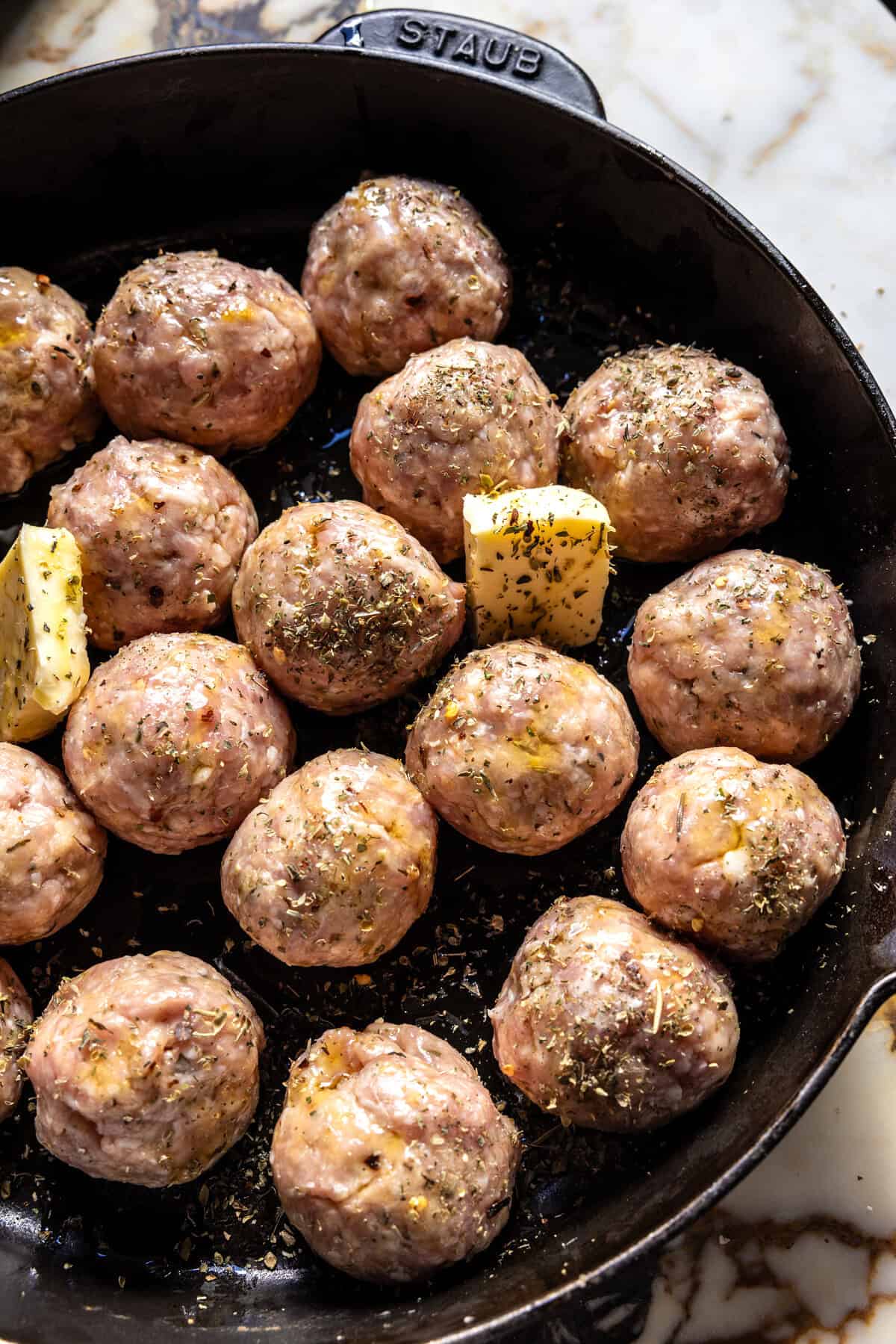Baked Garlic Butter Spinach Chicken Parmesan Meatballs | halfbakedharvest.com
